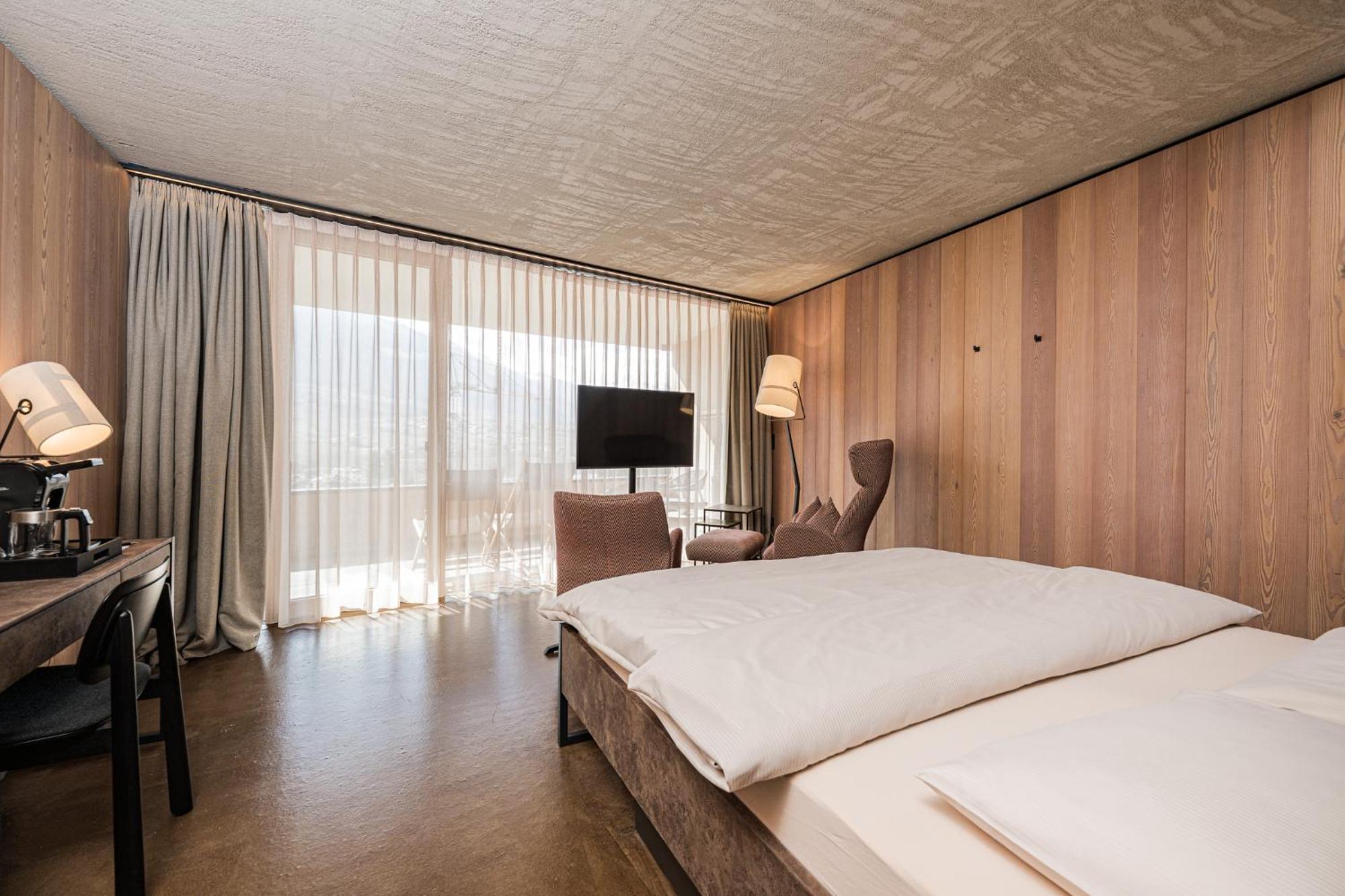 Lindenhof Pure Luxury & Spa Dolcevita Resort Naturns Exterior photo